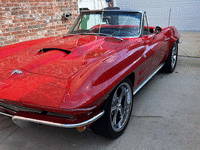 Image 6 of 25 of a 1964 CHEVROLET CORVETTE