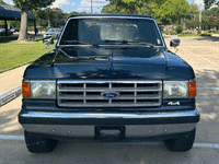 Image 3 of 4 of a 1988 FORD BRONCO