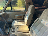 Image 4 of 4 of a 1988 FORD BRONCO