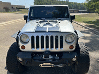 Image 3 of 5 of a 2008 JEEP WRANGLER X