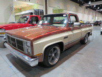 Image 1 of 11 of a 1987 GMC R1500