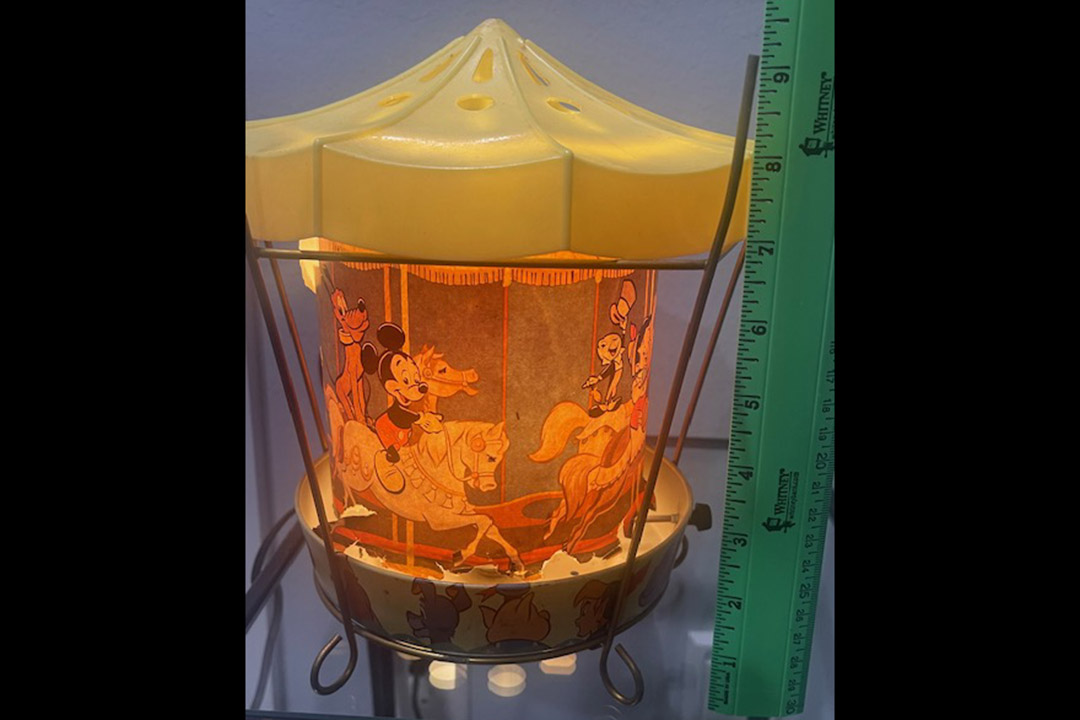 1st Image of a N/A ANTIQUE DISNEY LAMP