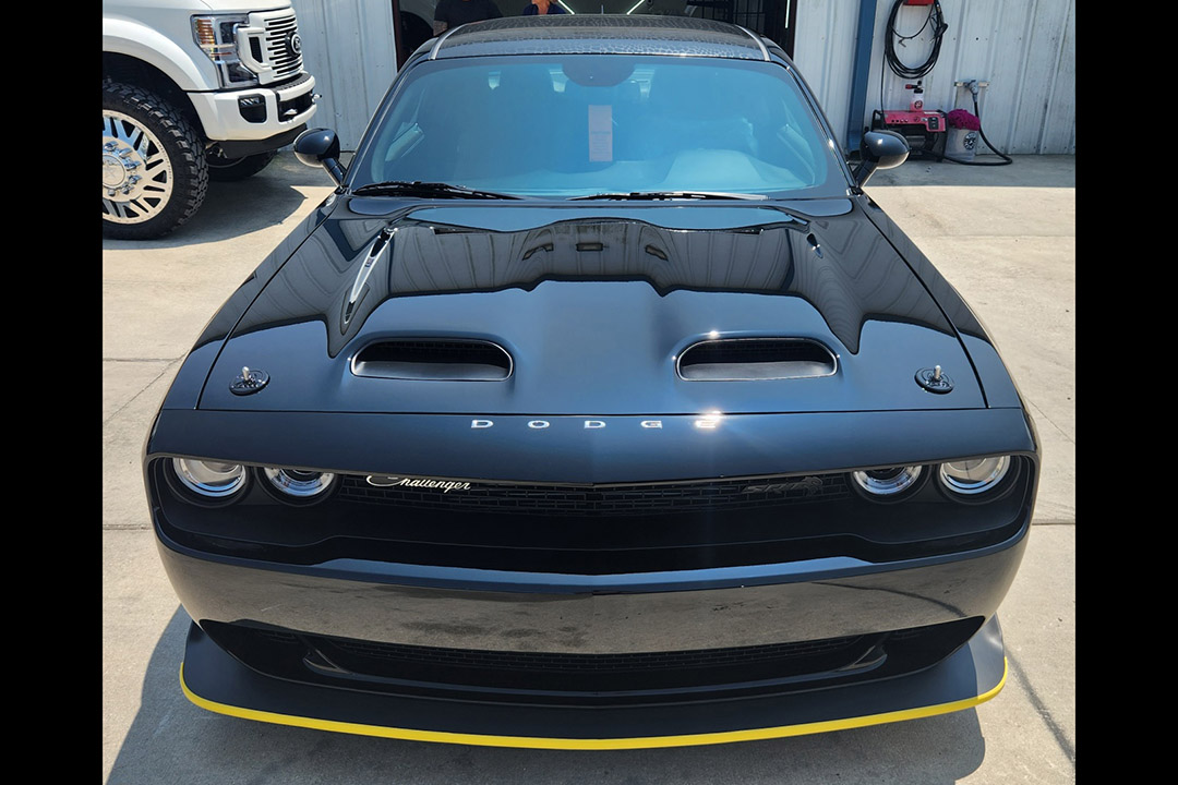 11th Image of a 2023 DODGE CHALLENGER SRT HELLCAT REDEYE BLACK GFHOST