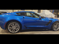 Image 8 of 24 of a 2015 CHEVROLET CORVETTE Z06 3LZ