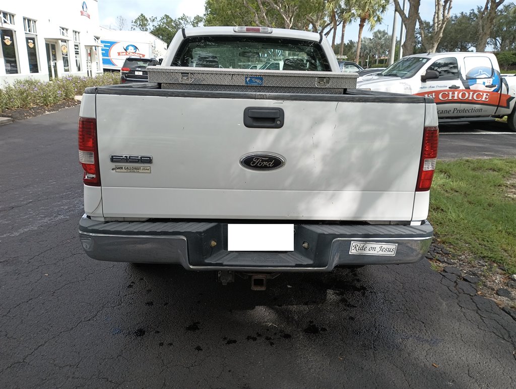 4th Image of a 2004 FORD F-150