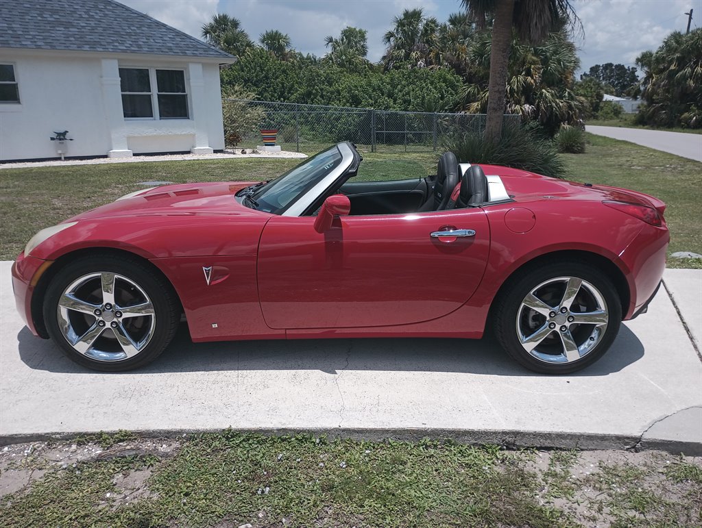 4th Image of a 2007 PONTIAC SOLSTICE GXP