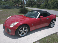 Image 2 of 17 of a 2007 PONTIAC SOLSTICE GXP