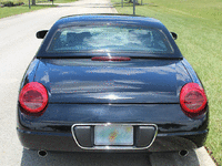 Image 8 of 20 of a 2003 FORD THUNDERBIRD