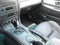 Image 10 of 20 of a 2003 FORD THUNDERBIRD