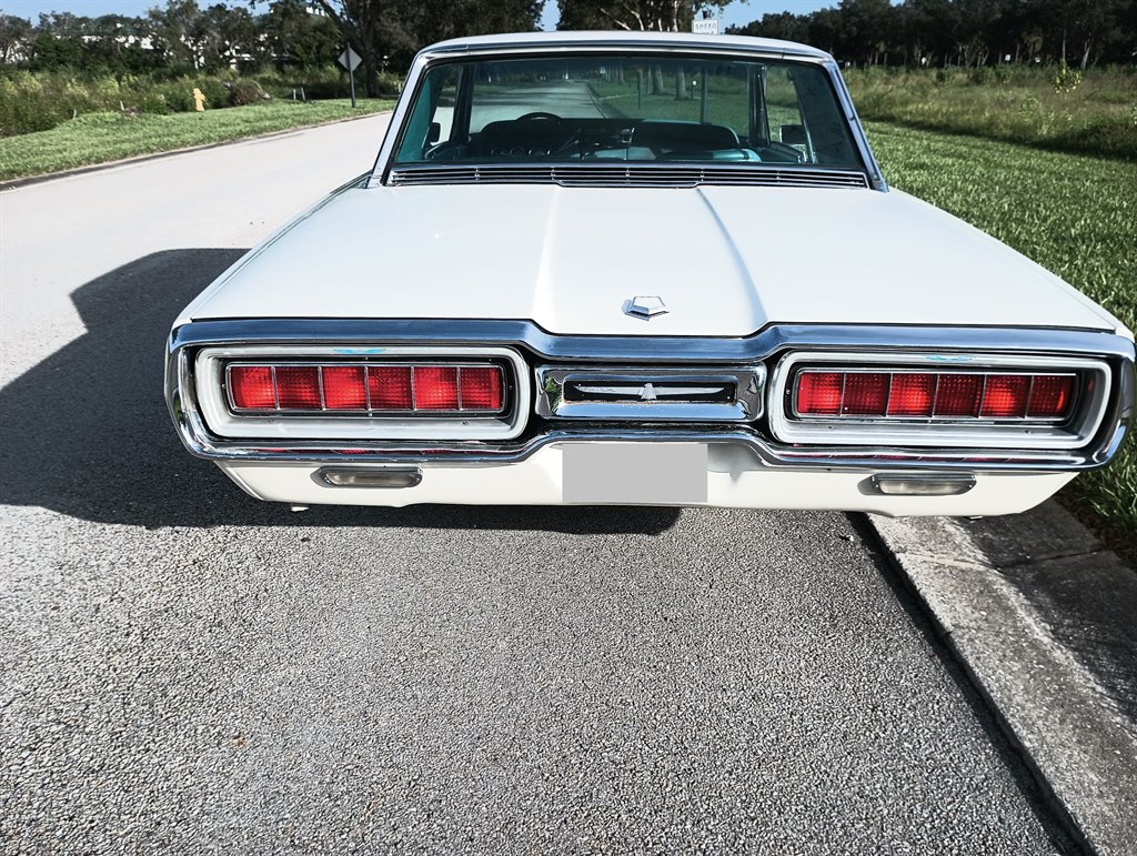 4th Image of a 1965 FORD THUNDERBIRD