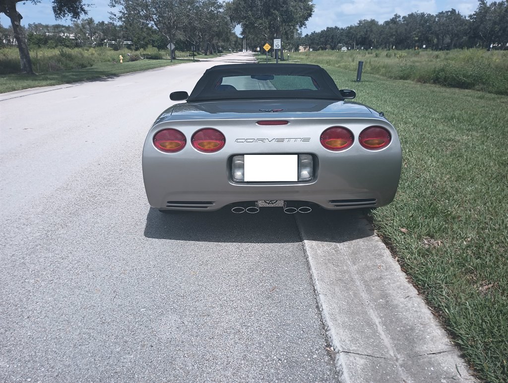 4th Image of a 2000 CHEVROLET CORVETTE