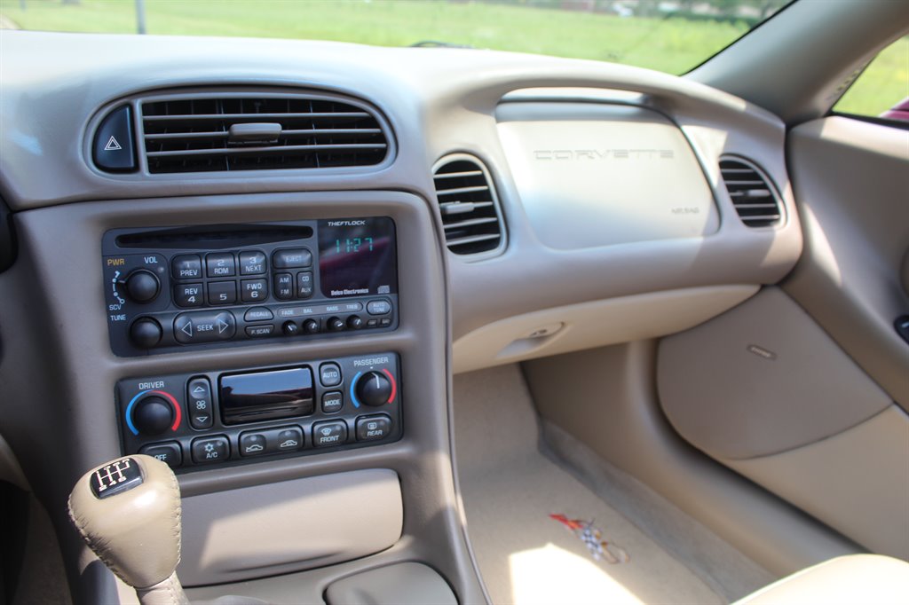 14th Image of a 2003 CHEVROLET CORVETTE