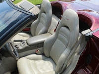 Image 14 of 24 of a 2003 CHEVROLET CORVETTE