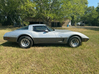 Image 7 of 9 of a 1978 CHEVROLET CORVETTE