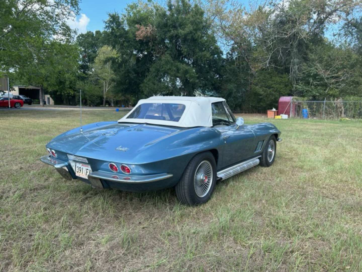 3rd Image of a 1967 CHEVROLET CORVETTE