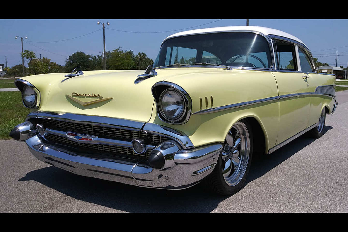 3rd Image of a 1957 CHEVROLET BEL AIR