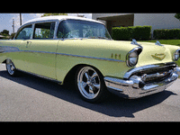 Image 2 of 27 of a 1957 CHEVROLET BEL AIR
