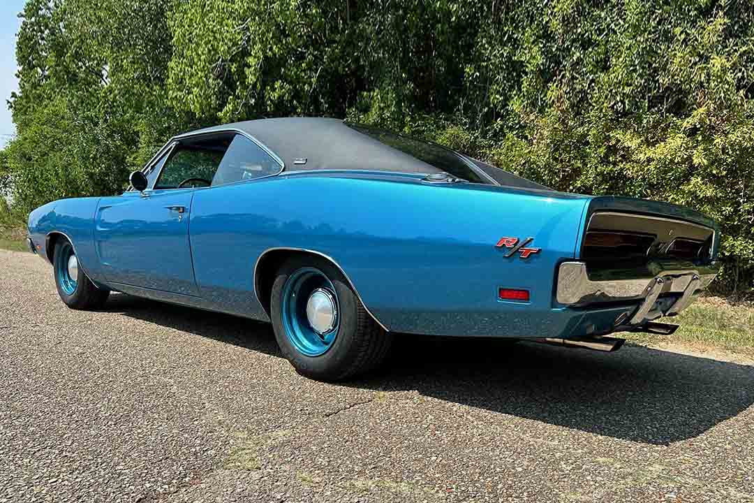 3rd Image of a 1969 DODGE CHARGER RT SE