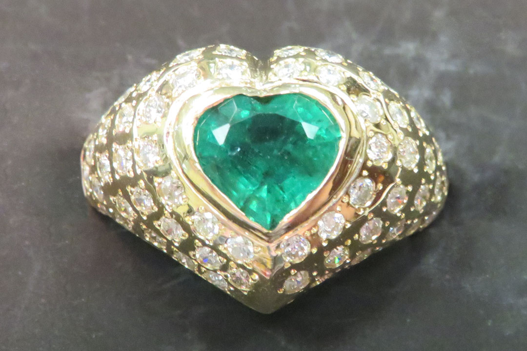 0th Image of a N/A YELLOW GOLD EMERALD BERYL & DIAMOND