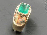 Image 4 of 8 of a N/A EMERALD BERYL GEMSTONE