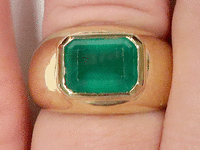 Image 5 of 8 of a N/A EMERALD BERYL GEMSTONE