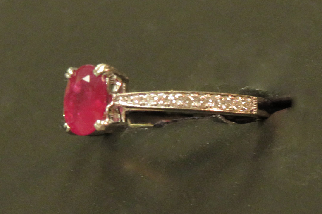 2nd Image of a N/A GOLD RUBY CORUNDUM & DIAMOND