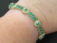 Image 3 of 4 of a N/A LADY'S EMERALD DIAMOND
