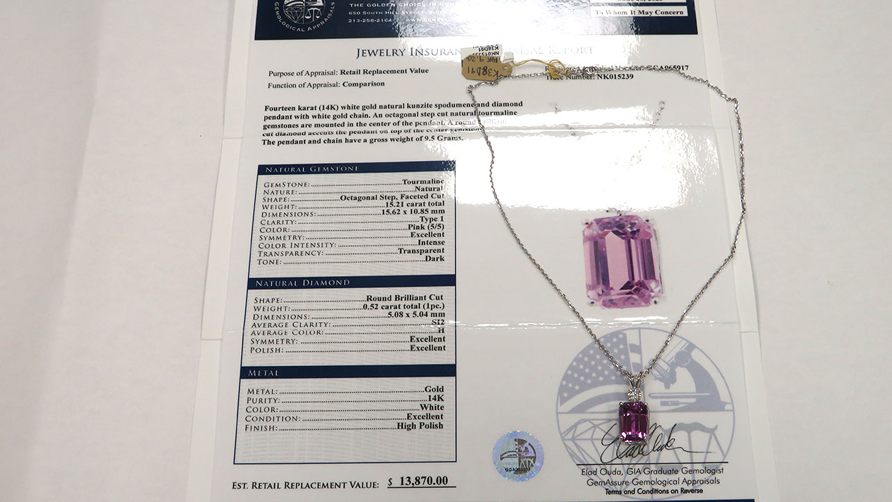 3rd Image of a N/A KUNZITE SPODUMENE DIAMOND