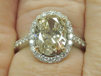 Image 5 of 8 of a N/A 18K WHITE GOLD RING
