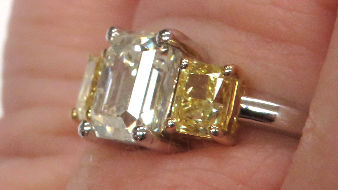 5th Image of a N/A OSCAR FRIEDMAN WHI/YEL GLD DIAMOND