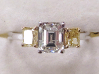 Image 1 of 10 of a N/A OSCAR FRIEDMAN WHI/YEL GLD DIAMOND