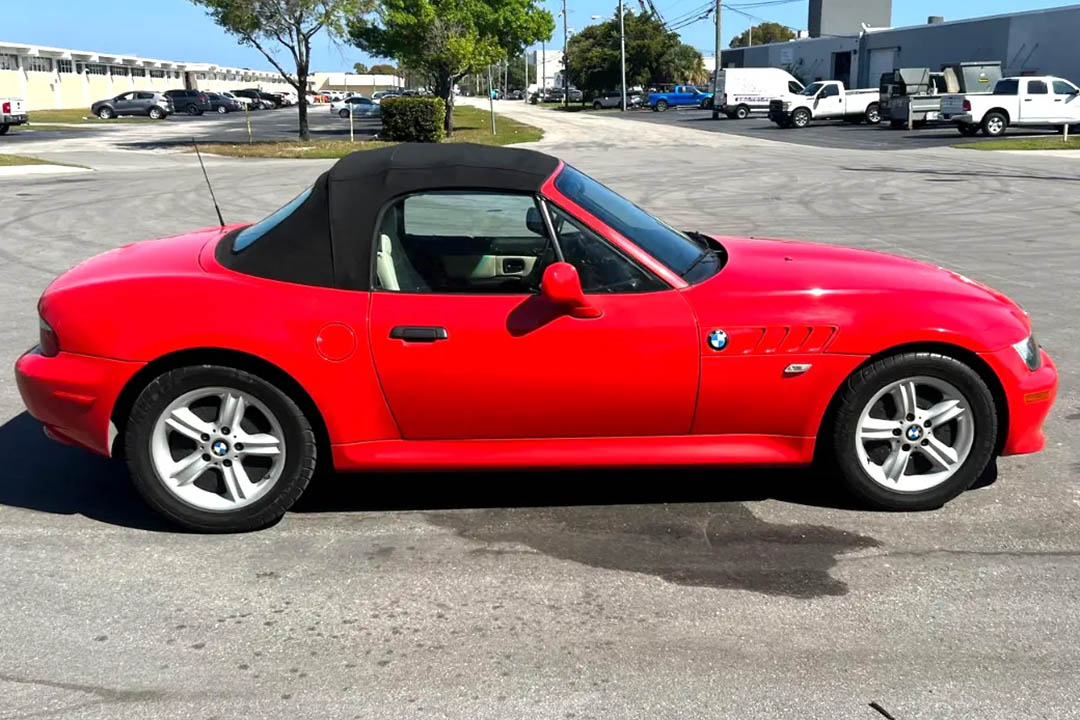 8th Image of a 2002 BMW Z3 2.5I ROADSTER