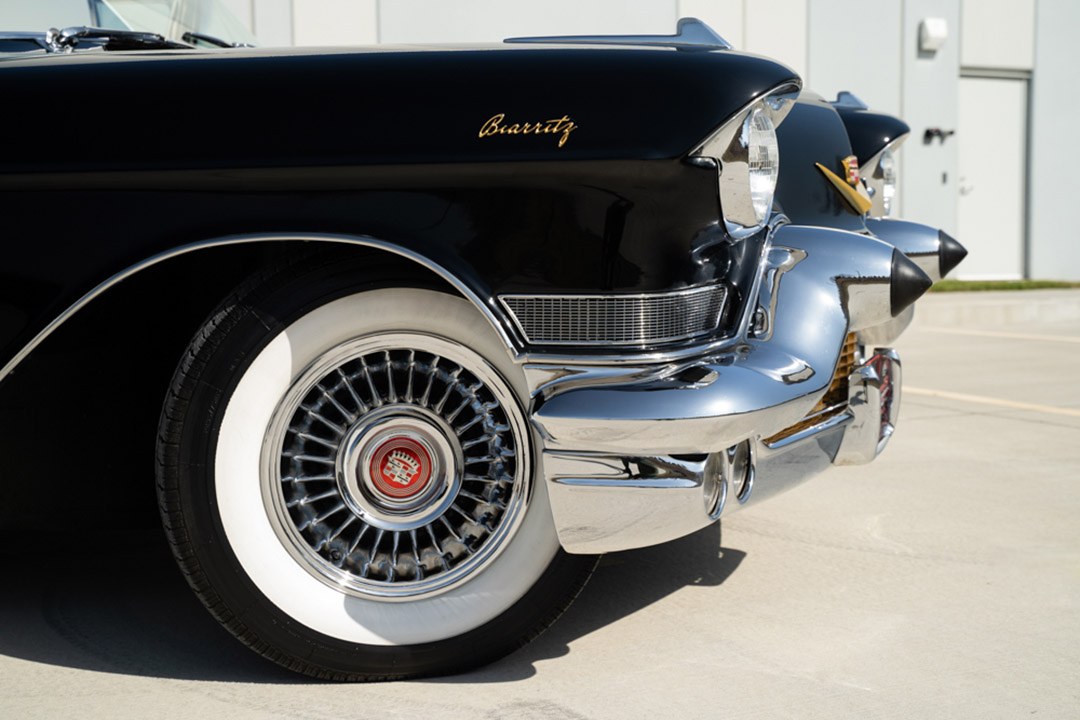 4th Image of a 1957 CADILLAC ELDORADO BIARRITZ