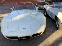 Image 2 of 7 of a 1976 CHEVROLET CORVETTE STINGRAY