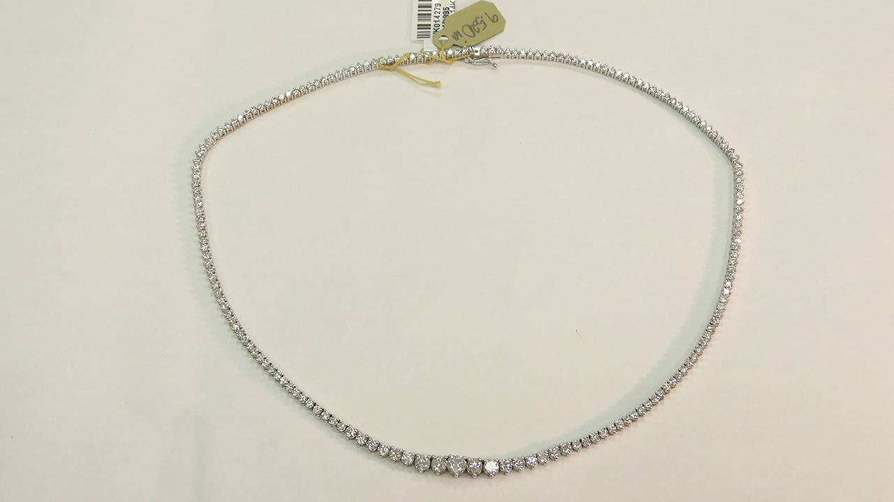 0th Image of a N/A 14K WHITE GOLD DIAMOND NECKLACE