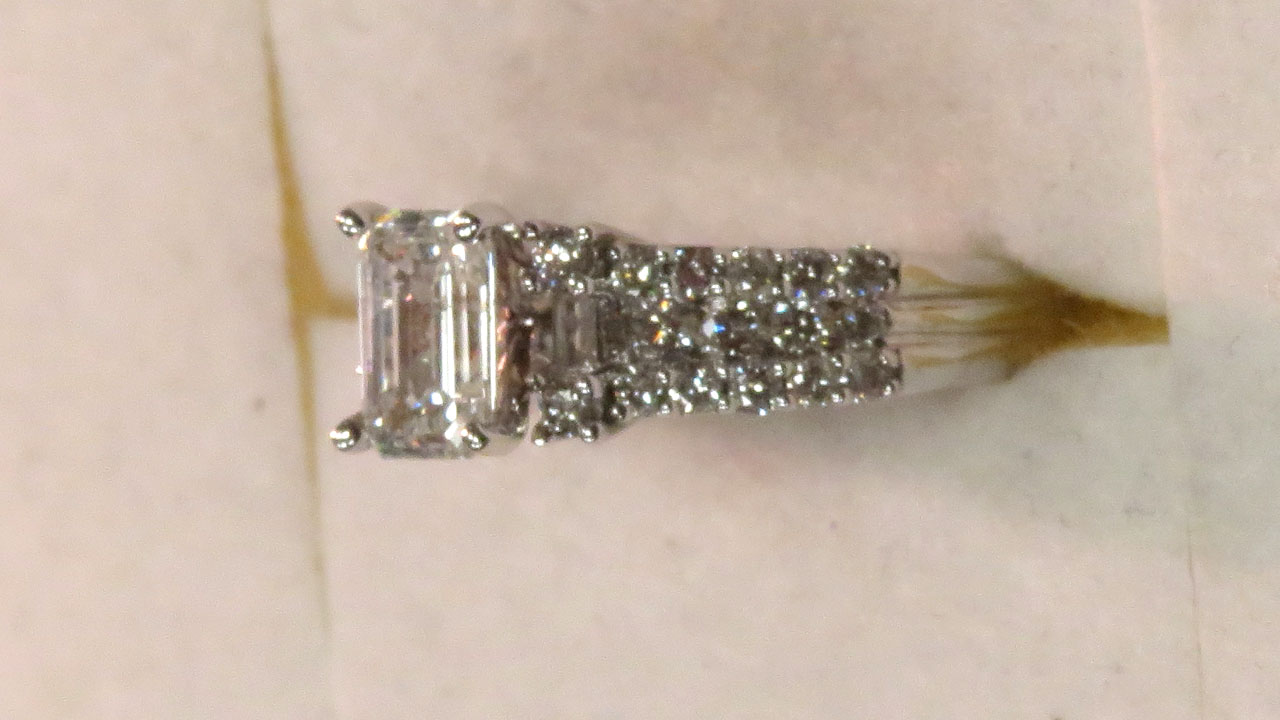2nd Image of a N/A 18K WHITE GOLD DIAMOND UNITY