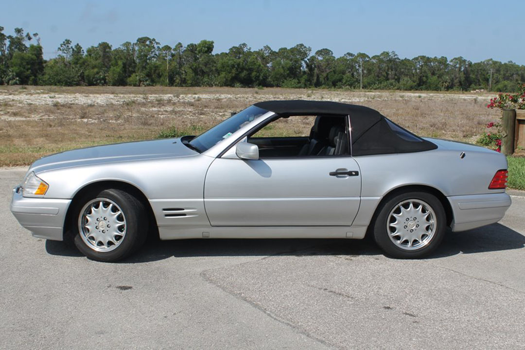 6th Image of a 1997 MERCEDES-BENZ SL-CLASS SL500