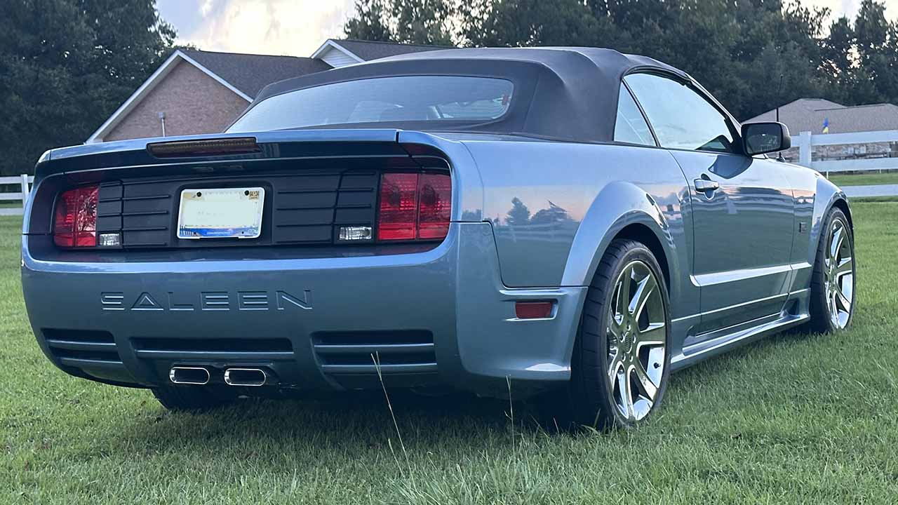 5th Image of a 2006 FORD MUSTANG SALEEN