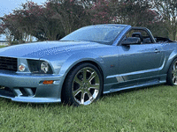 Image 3 of 10 of a 2006 FORD MUSTANG SALEEN