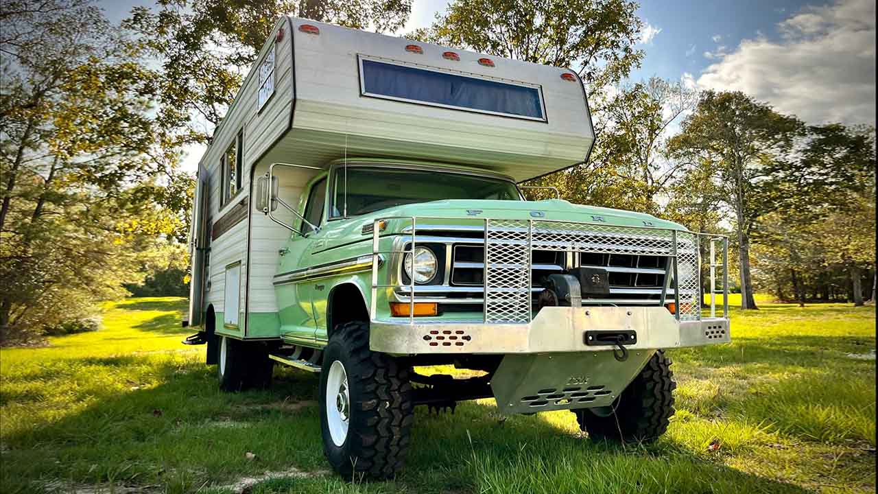 1st Image of a 1971 FORD F350- CAMPER