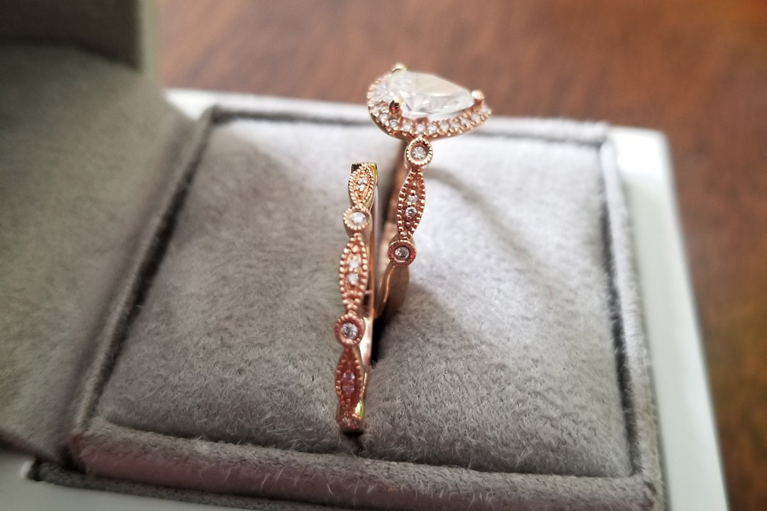 1st Image of a N/A ROSE GOLD DIAMOND