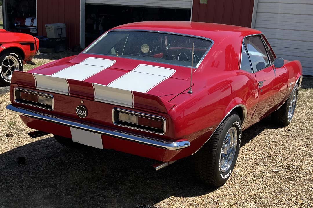 2nd Image of a 1967 CHEVROLET CAMARO SS