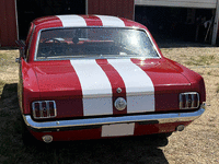 Image 5 of 10 of a 1966 FORD MUSTANG