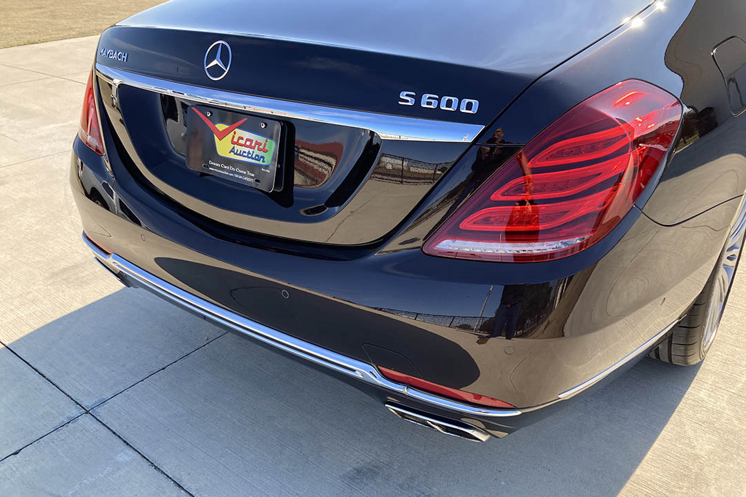 4th Image of a 2016 MERCEDES-BENZ MAYBACH S S600