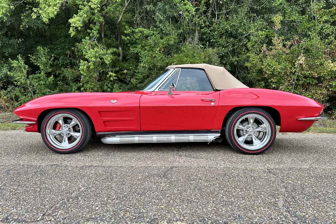 5th Image of a 1963 CHEVROLET CORVETTE