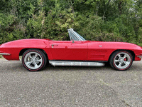 Image 7 of 11 of a 1963 CHEVROLET CORVETTE