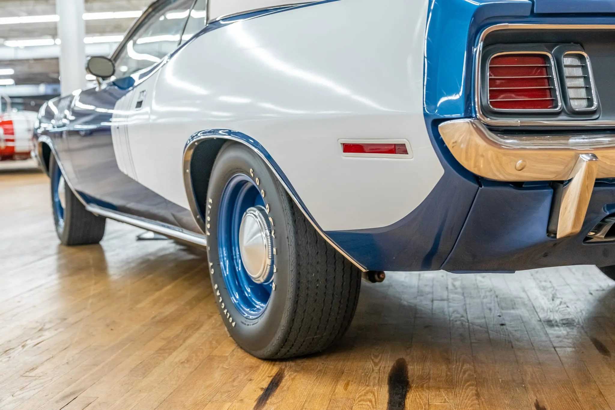 13th Image of a 1971 PLYMOUTH CUDA