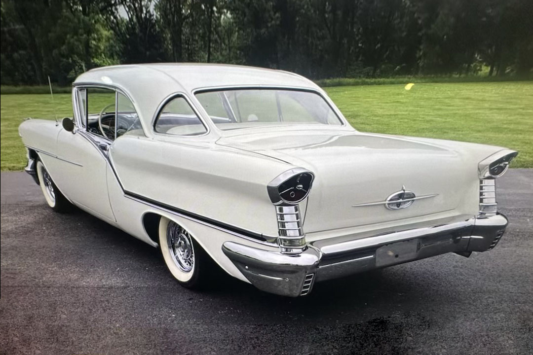 2nd Image of a 1957 OLDSMOBILE SUPER 88