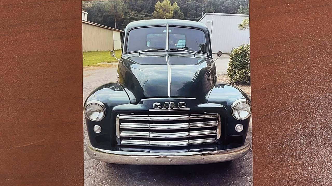 2nd Image of a 1951 CHEVROLET GMC