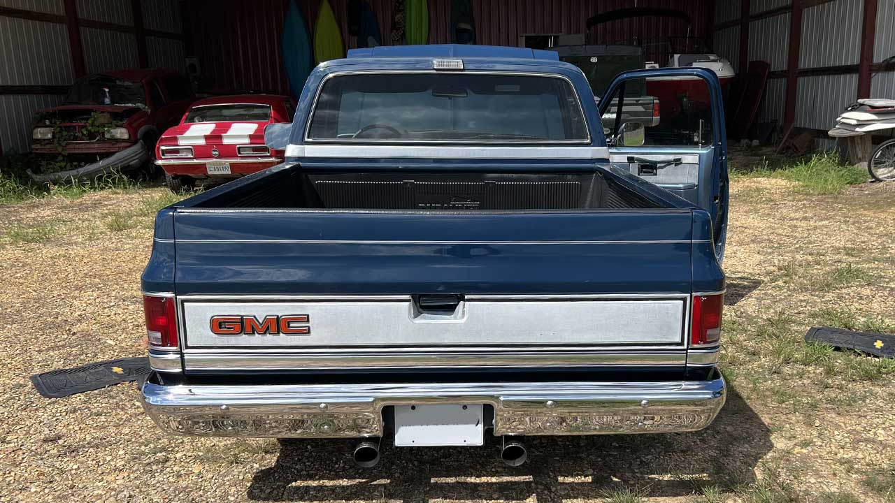 2nd Image of a 1986 GMC C1500